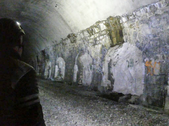 Erkundung des alten Bahntunnels in Schwelm